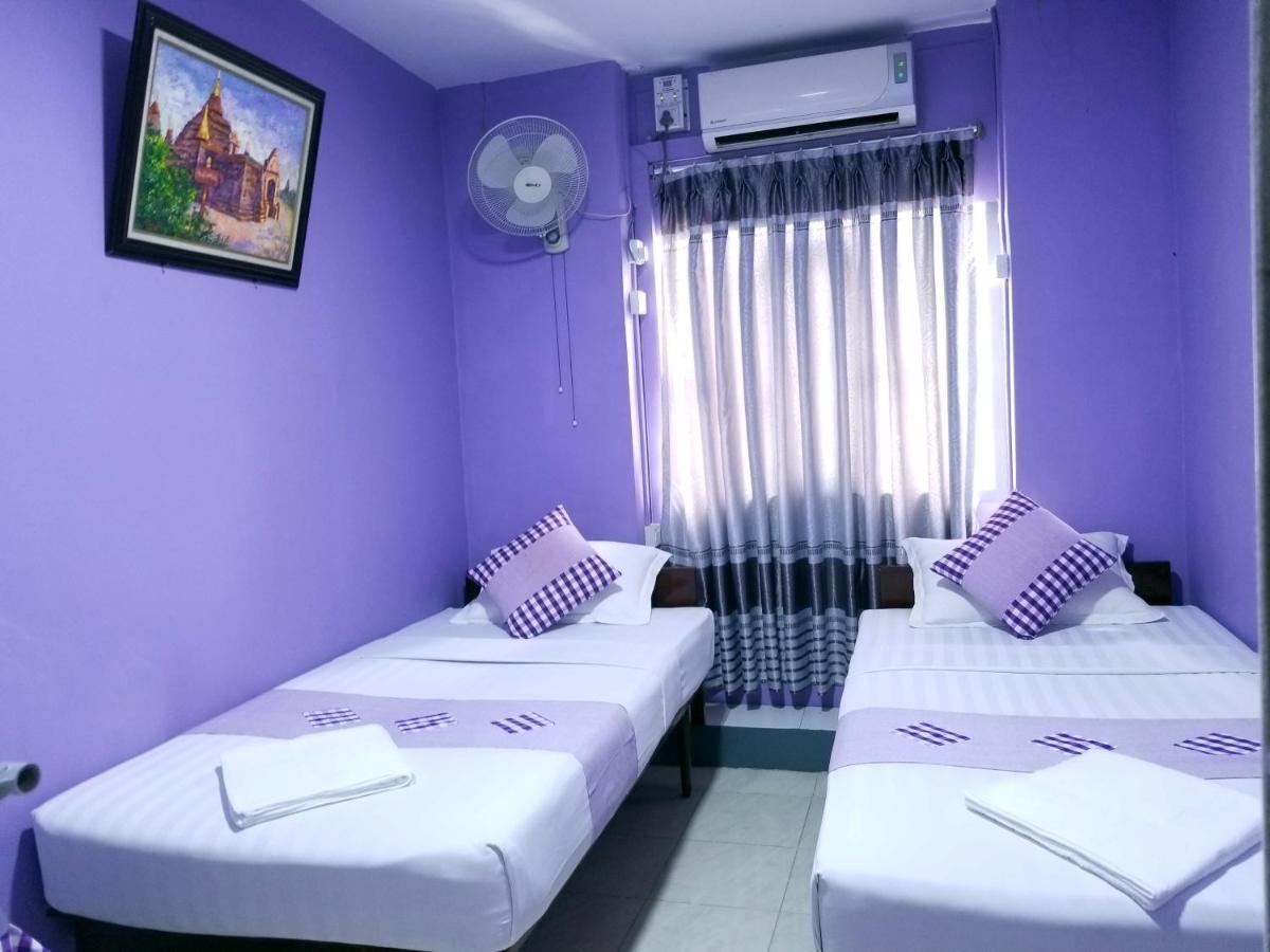 The Sat Yangon Pansiyon Dış mekan fotoğraf